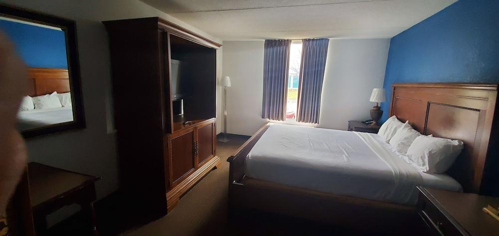 FairBridge Inn Express Indianapolis South photo 23
