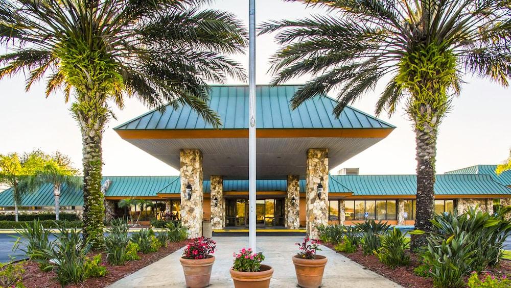 Croix Grand Hotel — hotel in Sebring