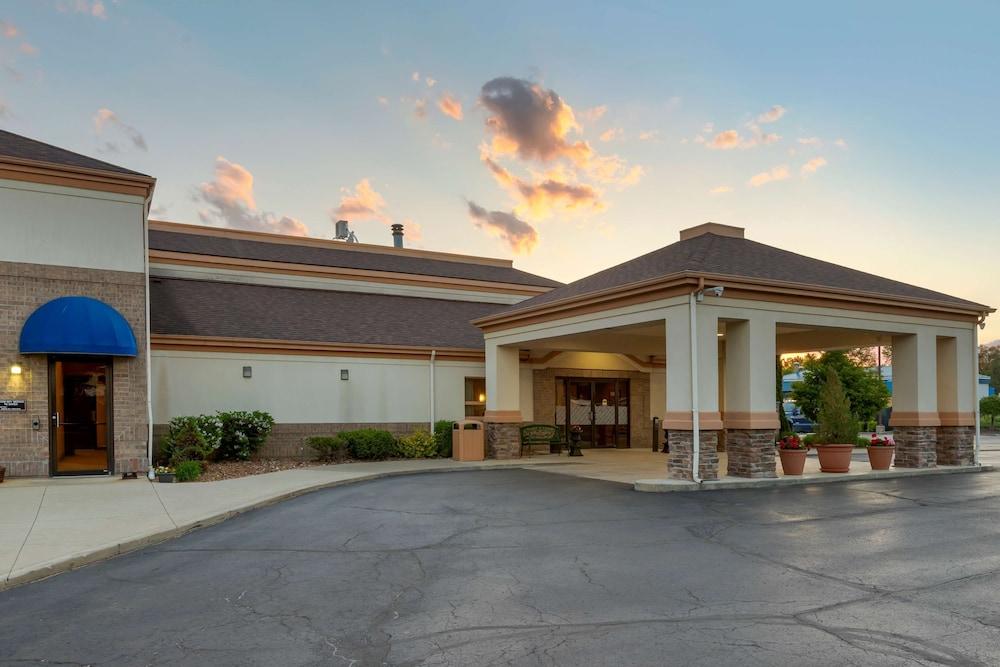 Best Western Davison Inn photo 43