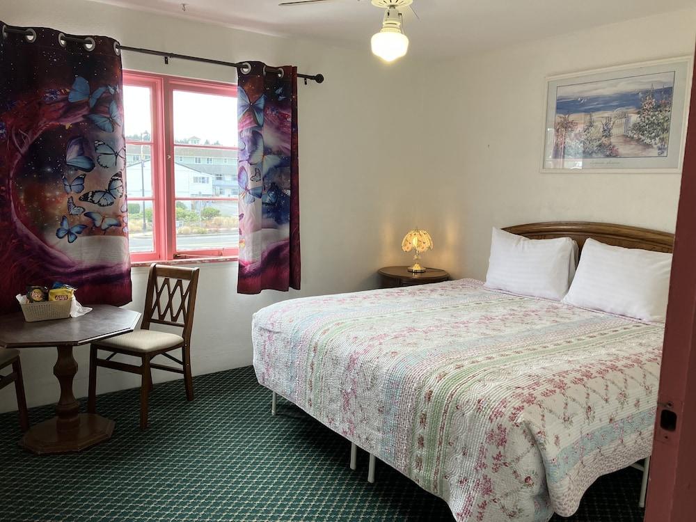 Florence Lighthouse Inn photo 31