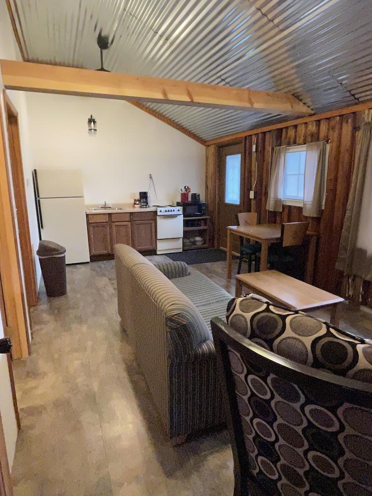 Hanging Horn Lakeside Resort photo 92