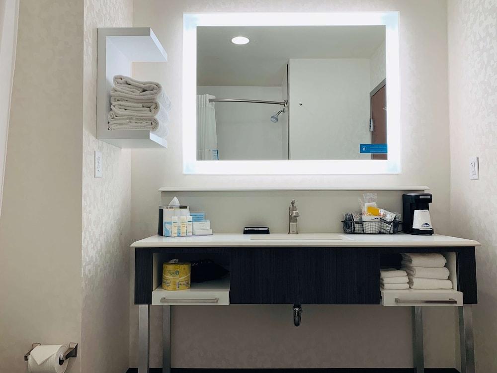 Hampton Inn Fort Stockton photo 40