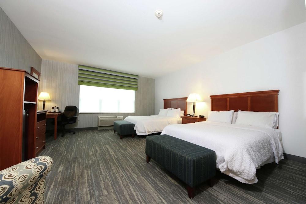Hampton Inn Ellsworth/Bar Harbor photo 16