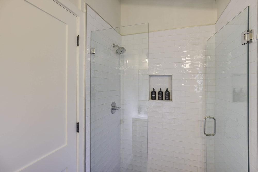 South Lake Chalet photo 73