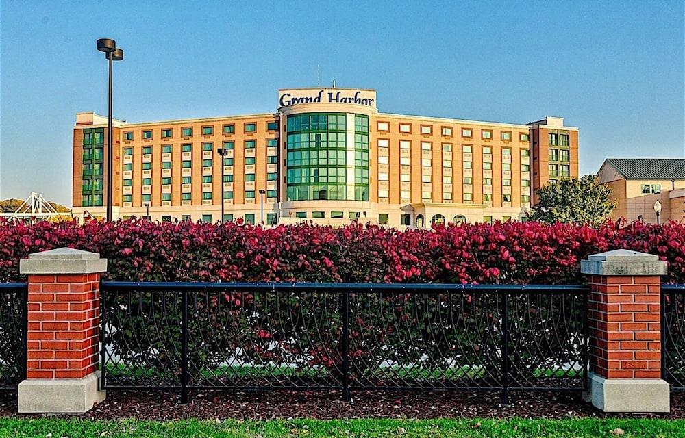Grand Harbor Resort and Waterpark photo 40
