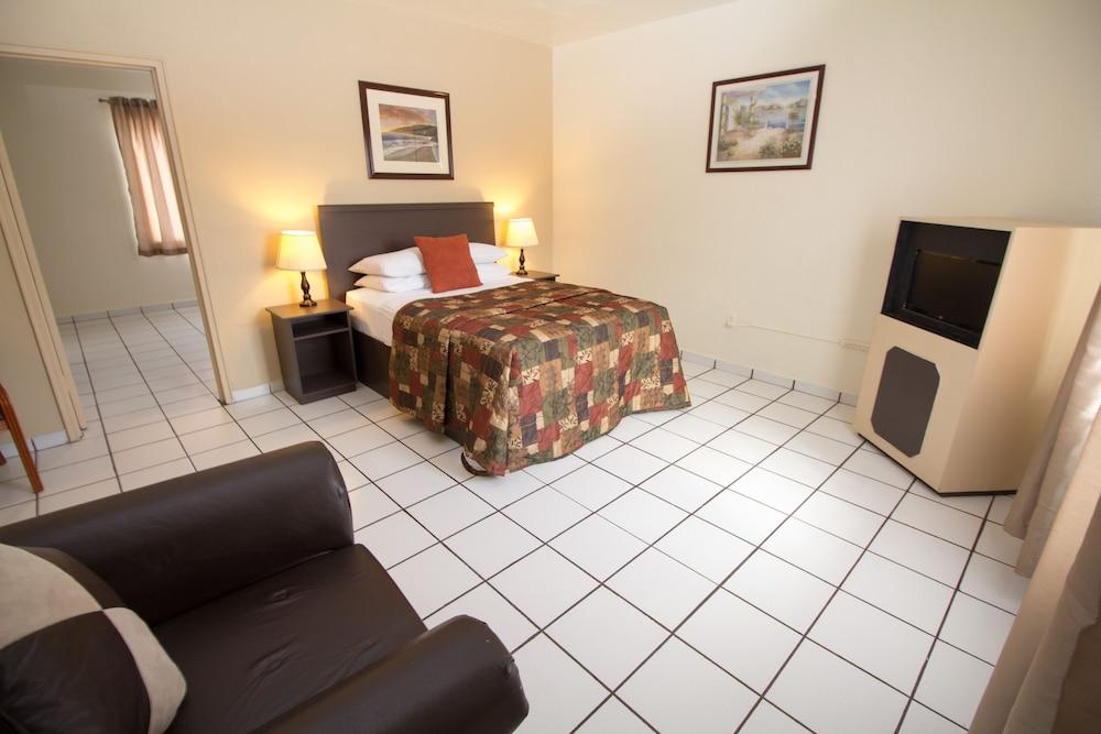 Parkway Inn Airport Motel Miami photo 2