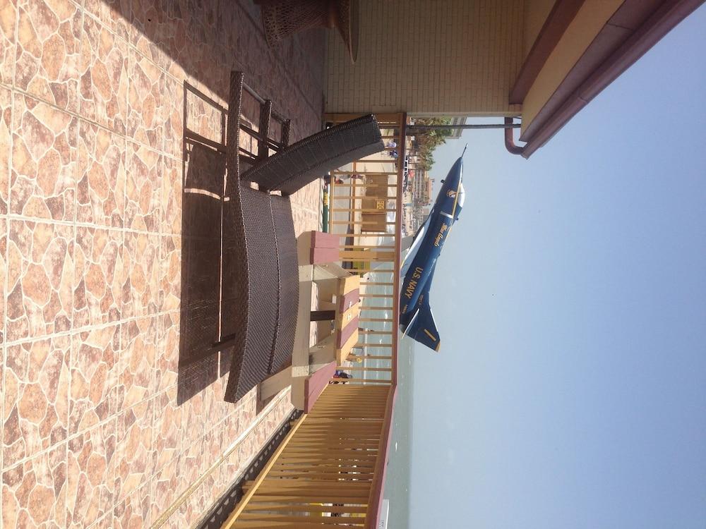 Capri Beach Hotel photo 48