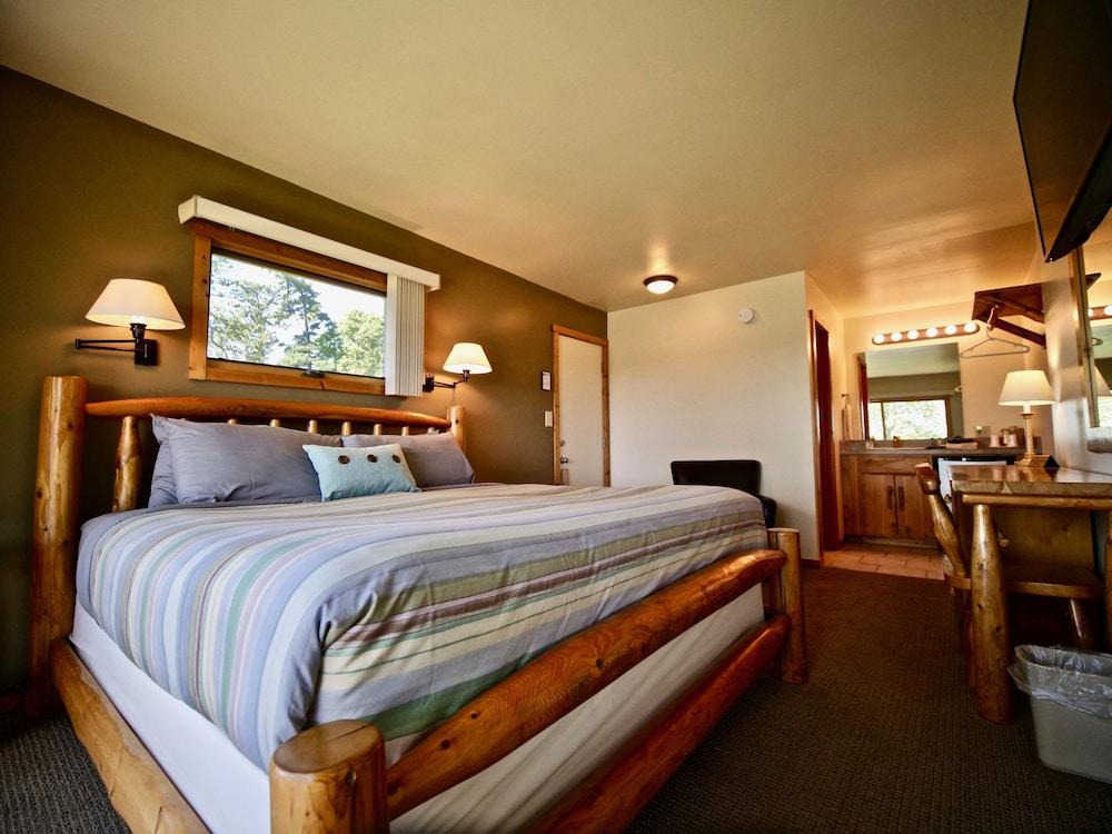 Whaleback Inn photo 29
