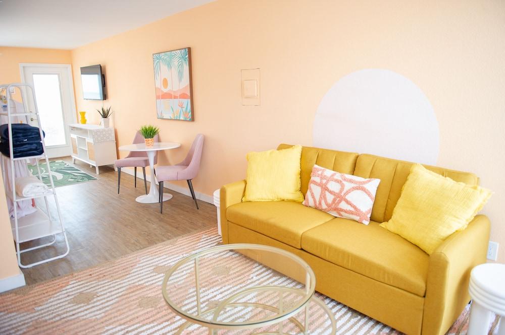 Sunburst Inn photo 14