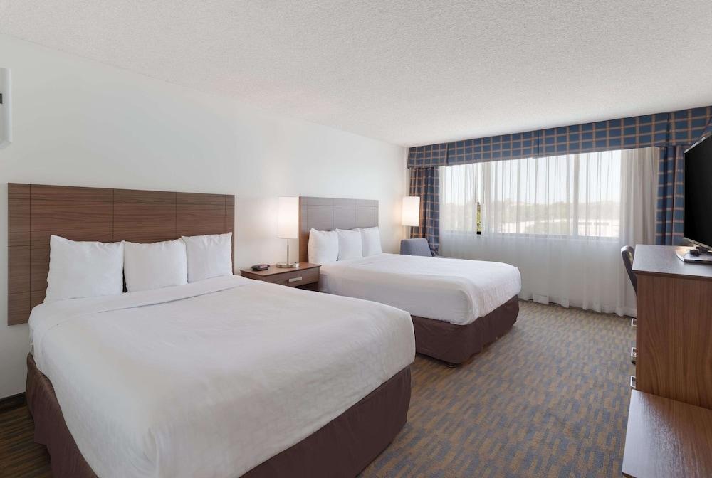 Clarion Hotel Concord/Walnut Creek photo 9