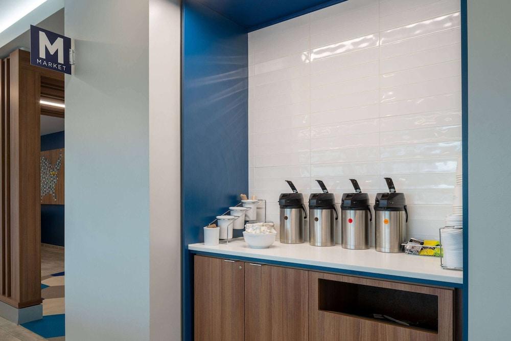 Microtel Inn & Suites by Wyndham Winchester photo 22