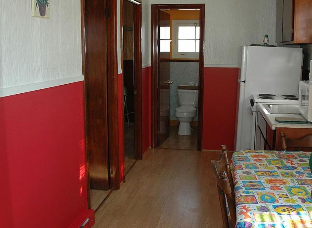 Channel Watefront Cottages photo 57