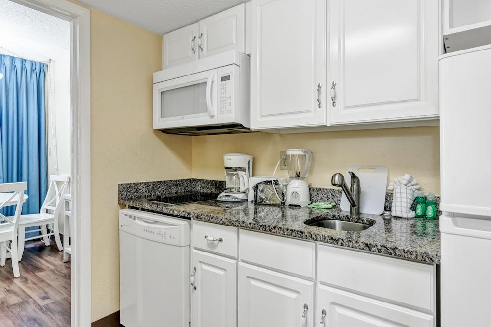 Sand Dunes Resort and Suites photo 20