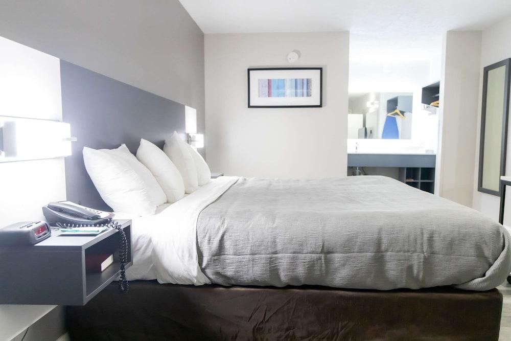 Quality Inn Carrollton Medical Center photo 17
