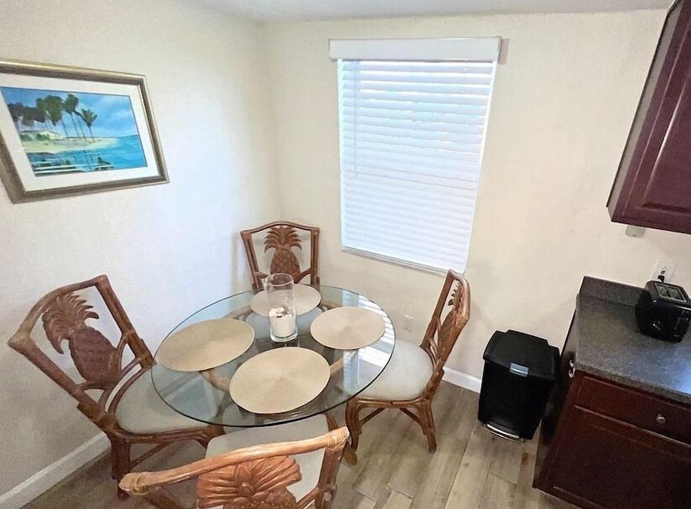 Coral Shores Resort photo 2