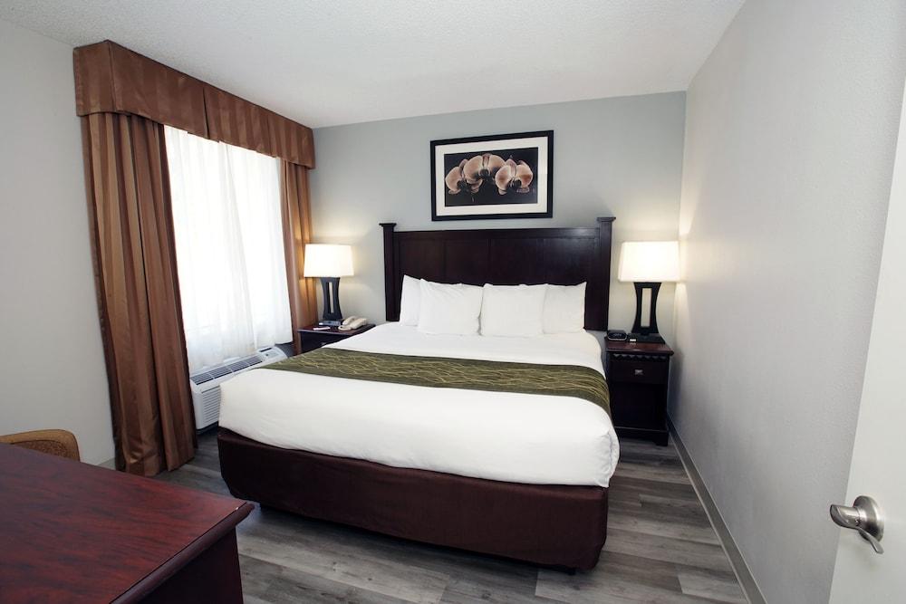 Best Western Paramus Hotel & Suites photo 13