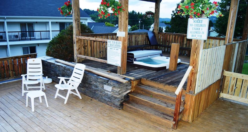 New World Inn photo 48