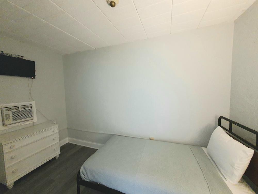 The Coral Sands Motel photo 20