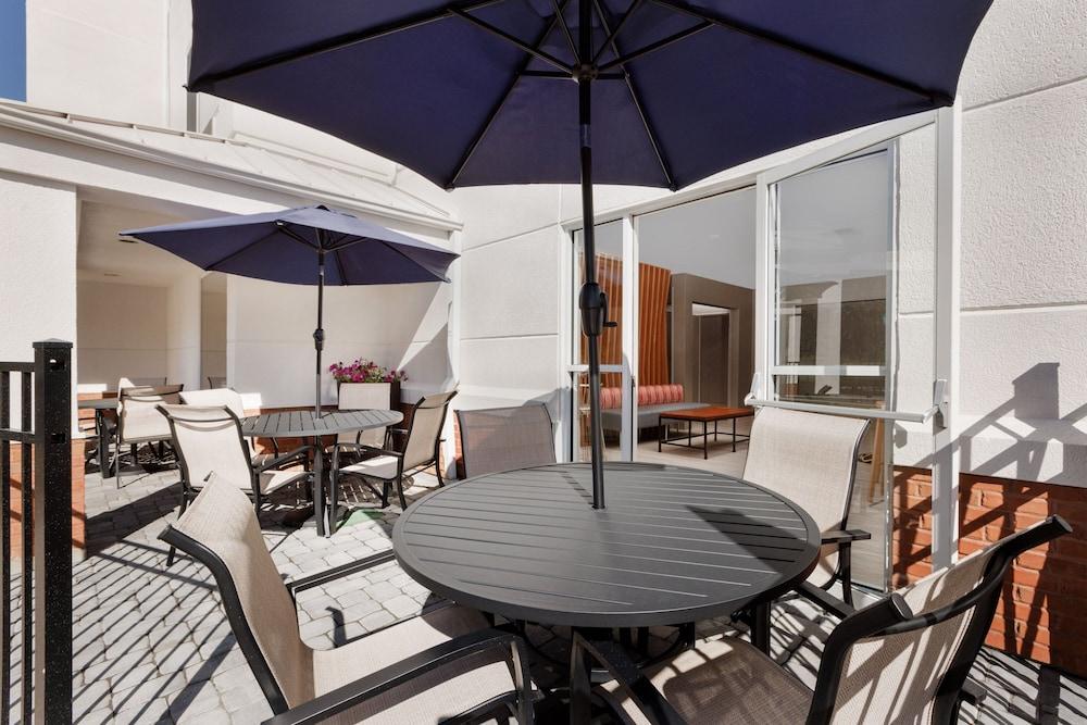 Springhill Suites by Marriott Warwick photo 26