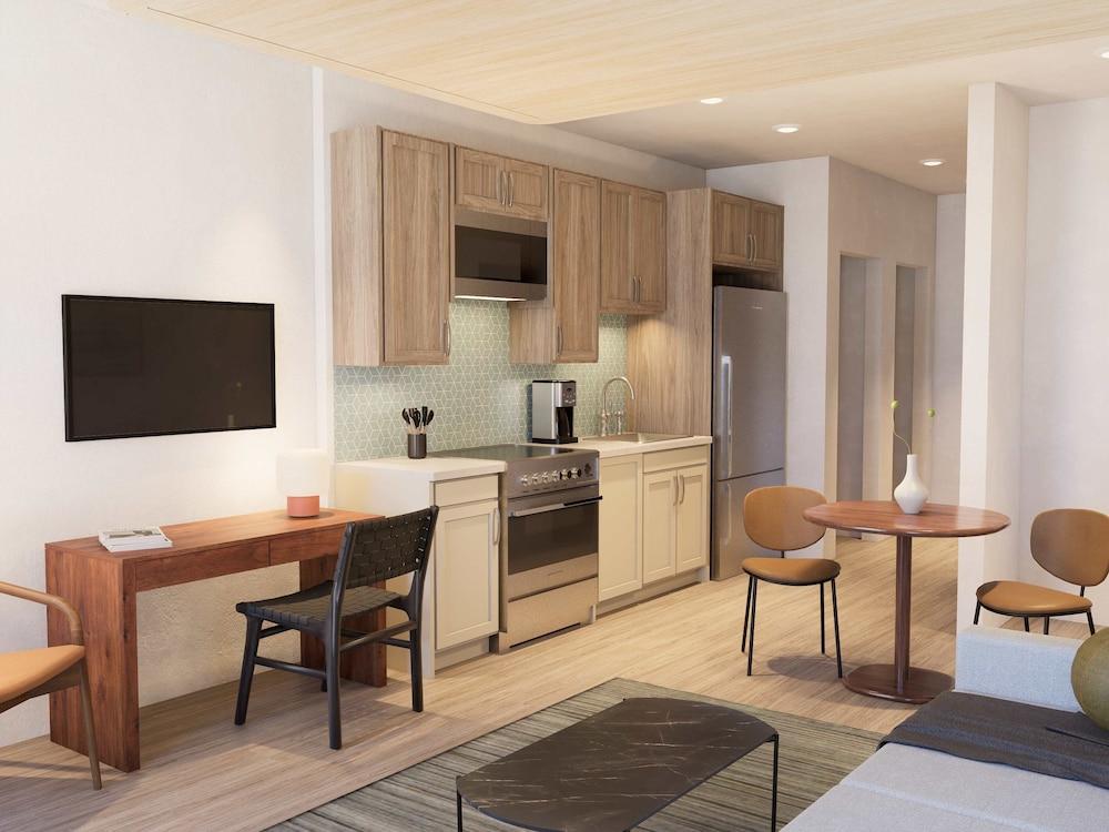 Mint House Tampa Downtown by Kasa photo 4