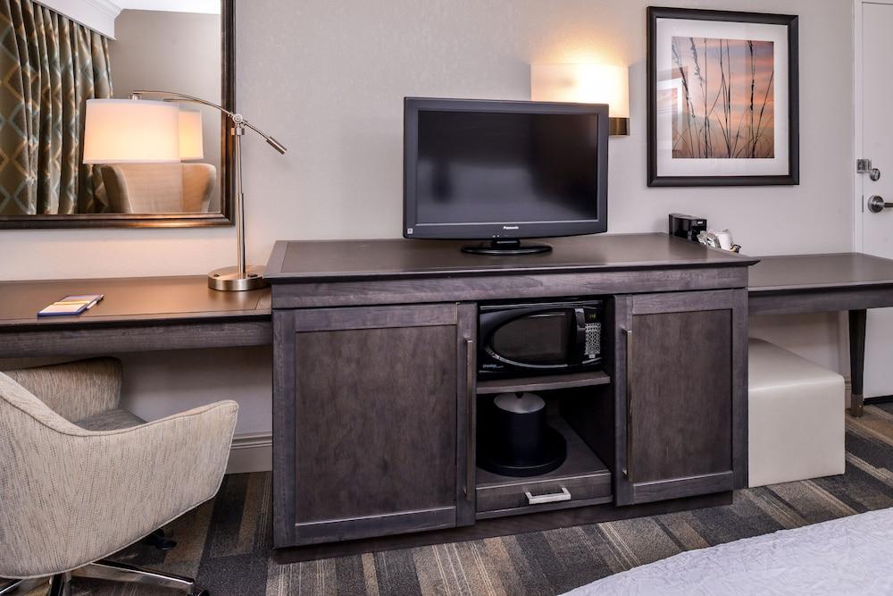 Hampton Inn Ft Lauderdale-Plantation photo 12
