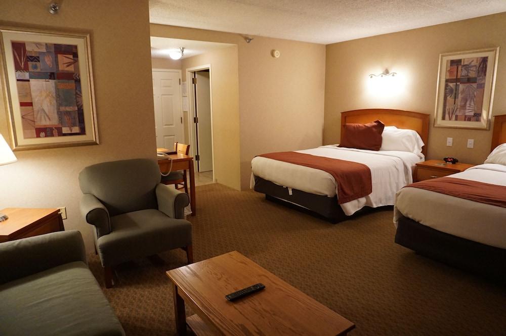 Findlay Inn and Conference Center photo 5
