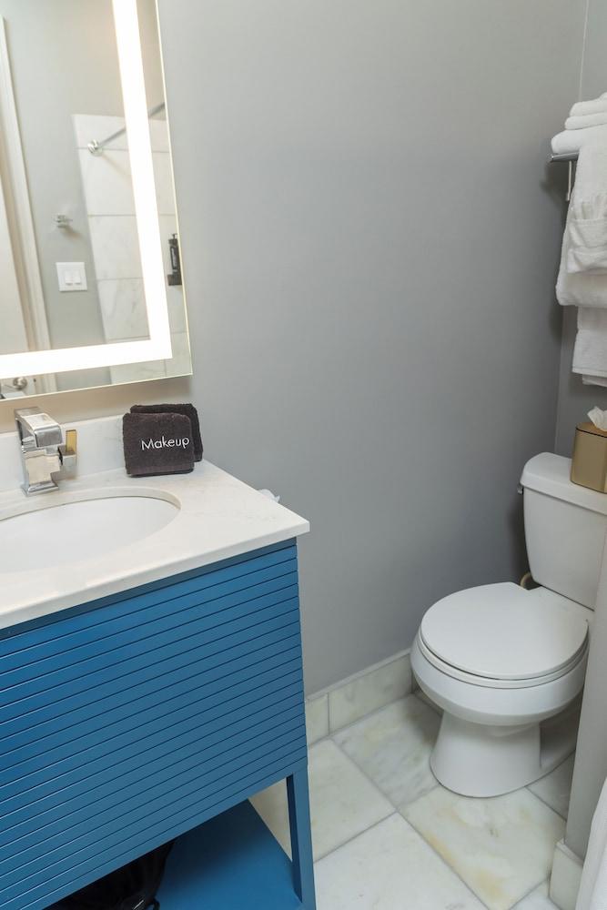 Lamothe House photo 15