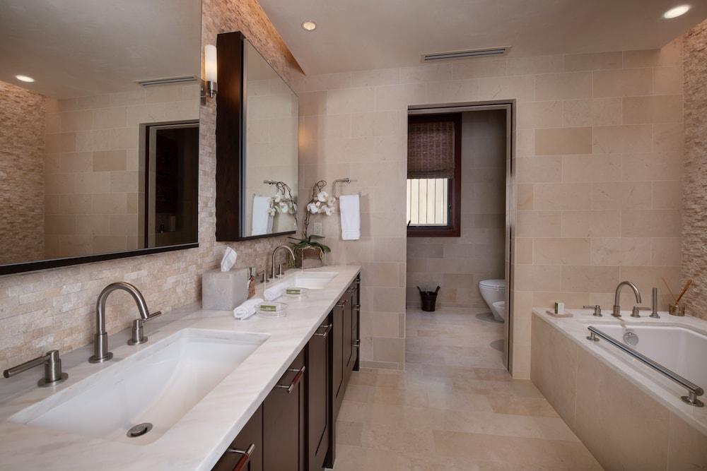Solaris Residences photo 80