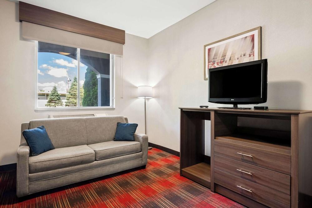 Best Western Dartmouth-New Bedford photo 9