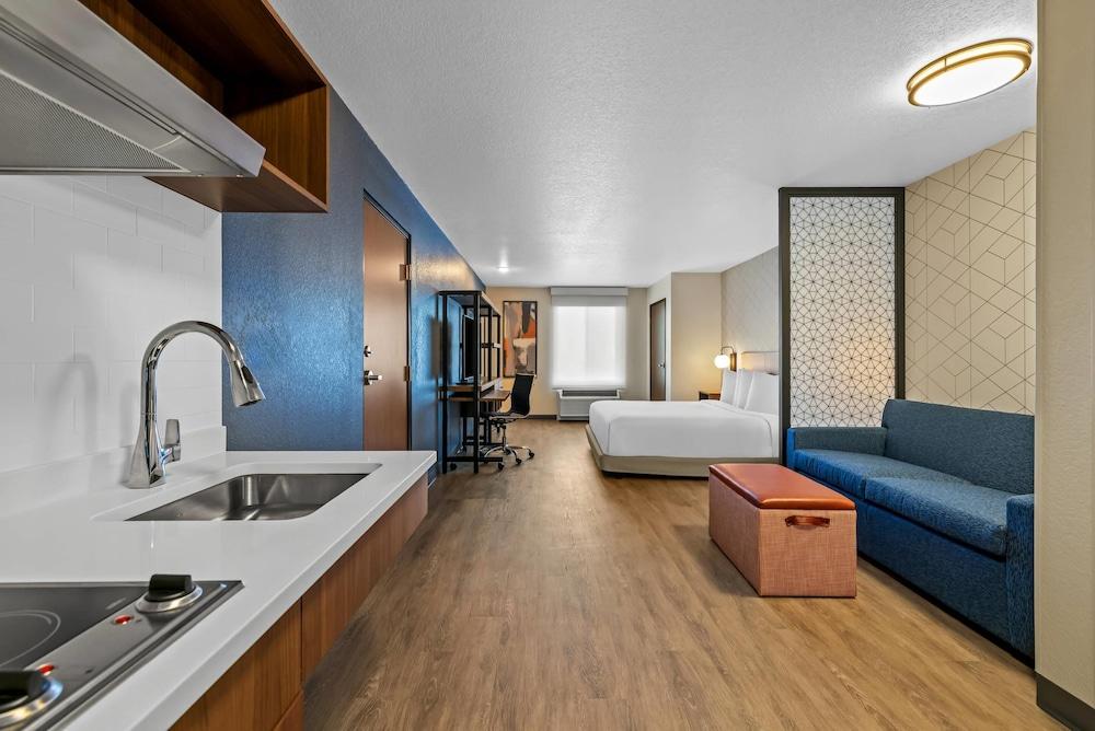 Everhome Suites Rochester Greece photo 45