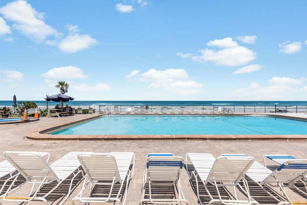 Oceanside Inn Studios by Brightwild photo 23