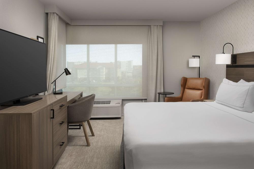 Doubletree by Hilton Chattanooga Hamilton Place photo 21
