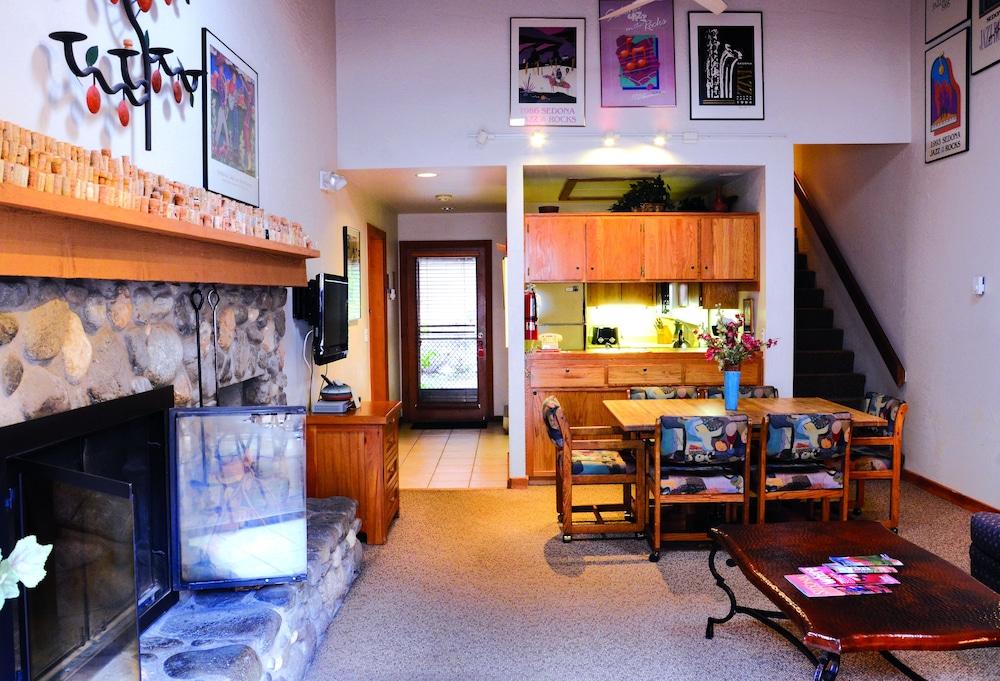 Junipine Resort photo 80