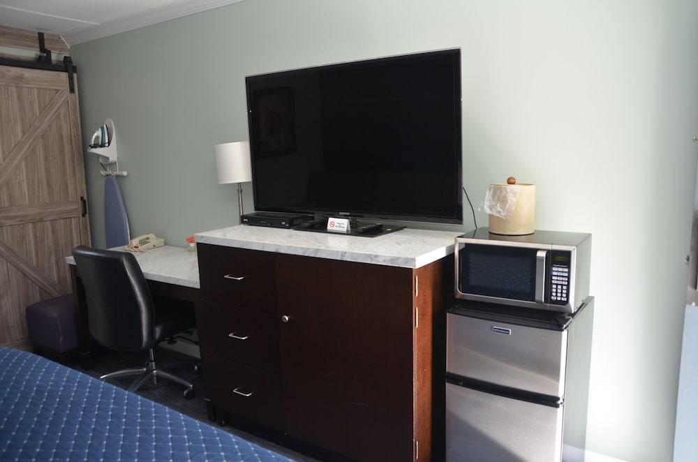 Budget Inn photo 5