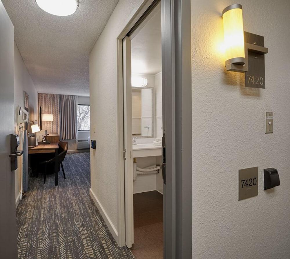 Yavapai Lodge photo 9
