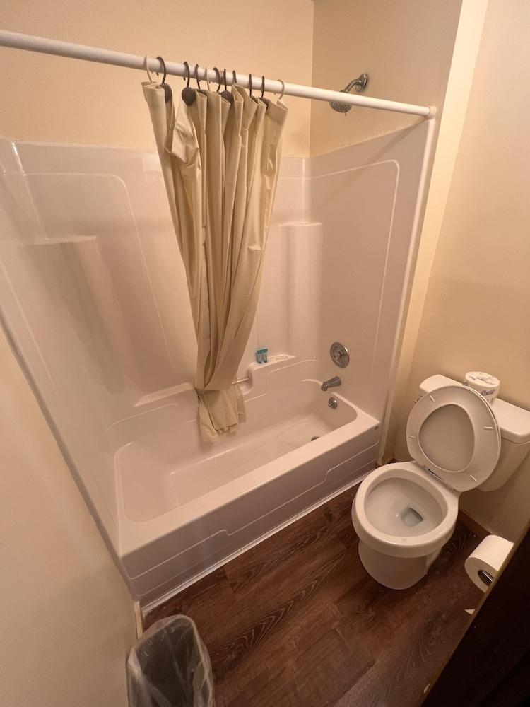 Countryside Inn photo 8