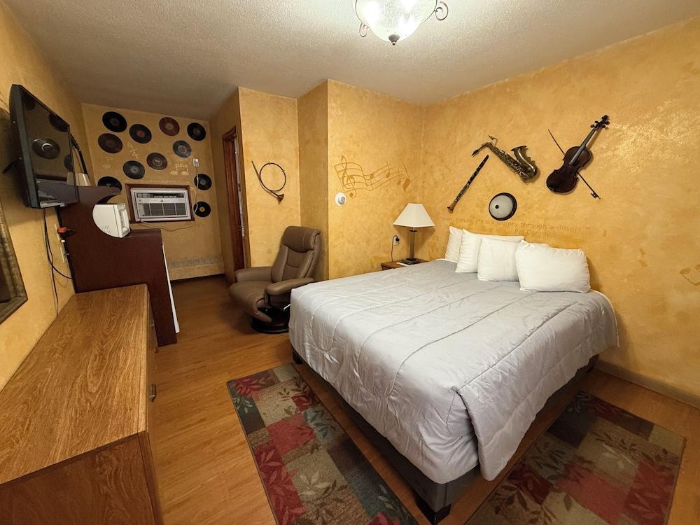 Lighthouse Inn photo 5