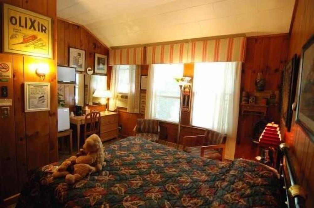 Lake Winnipesaukee Motel photo 3