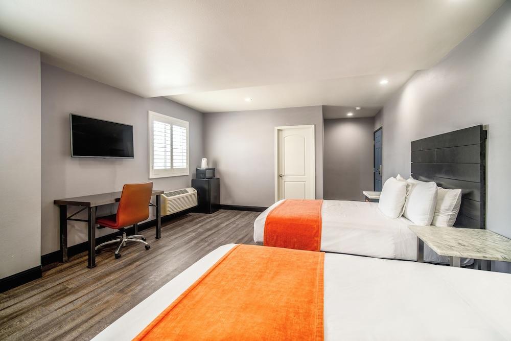 LYFE INN & SUITES by AGA - LAX Airport photo 51