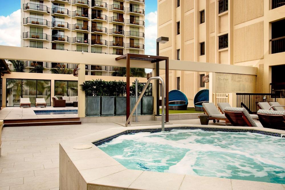 Aston Waikiki Beach Tower photo 34