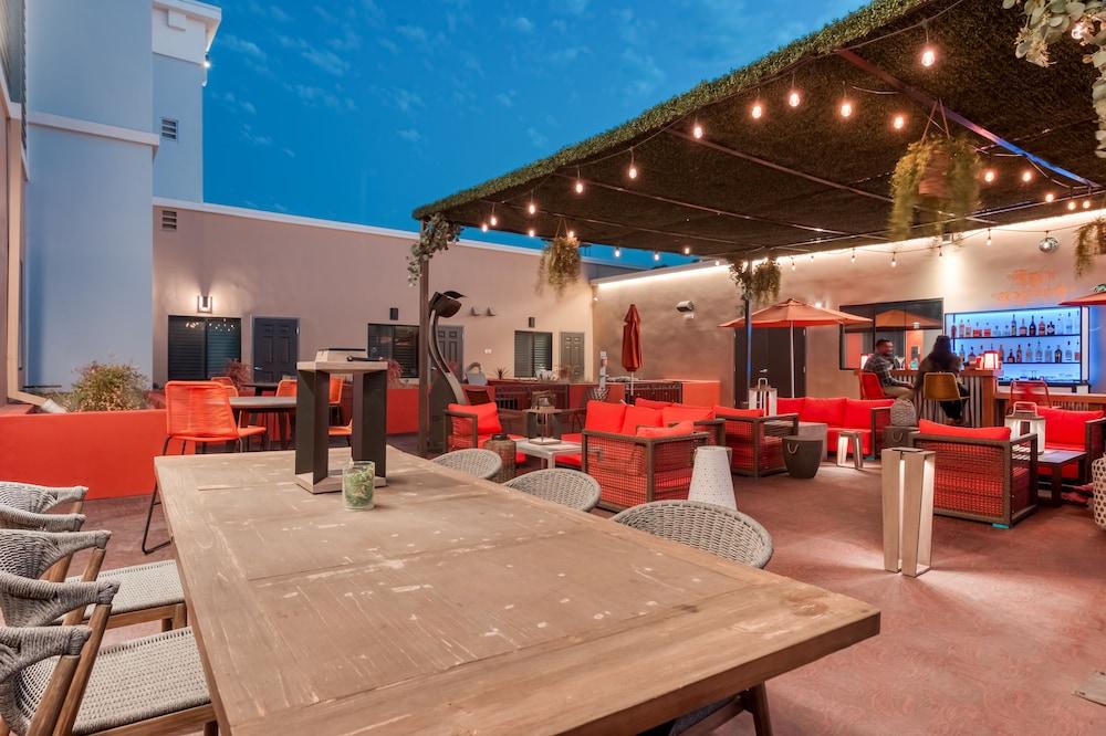 Hotel Lexen - Newhall photo 33