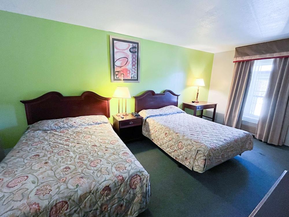 Motel 6 Bracey, VA – I-85 photo 9