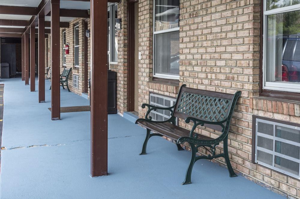 Sunrise Inn Hershey photo 36