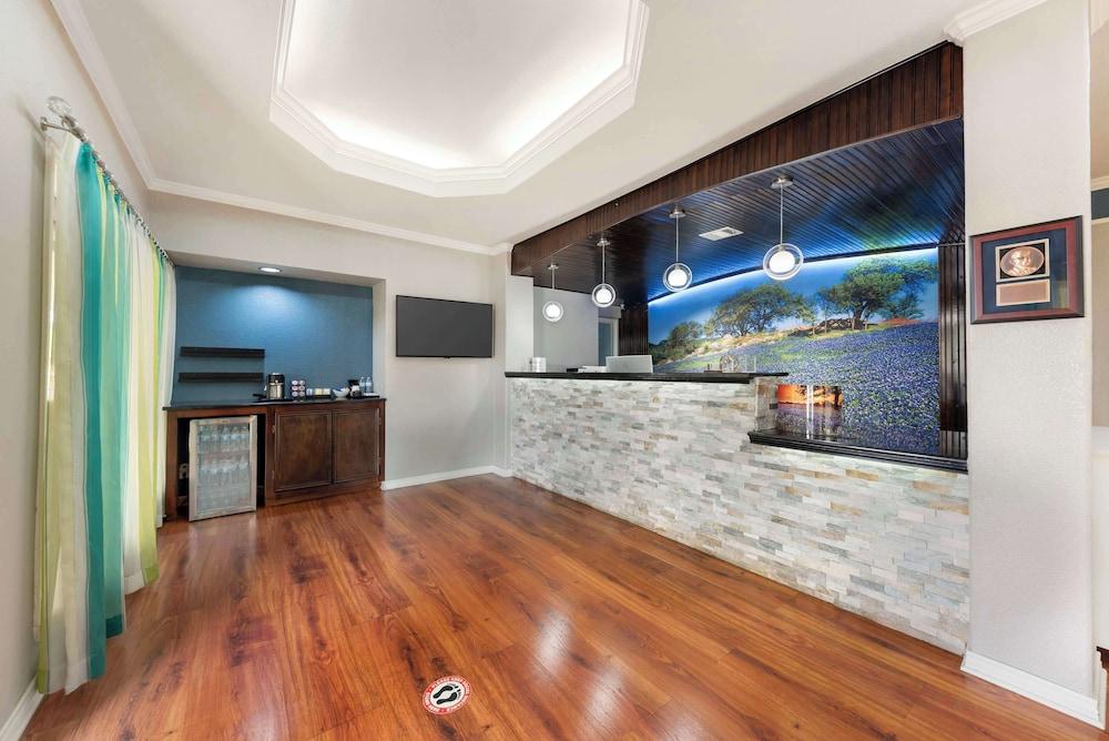 Best Western Post Oak Inn photo 4