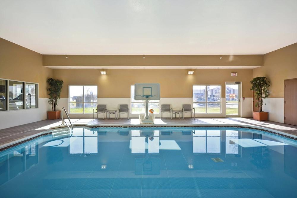 TownePlace Suites by Marriott Sioux Falls photo 12