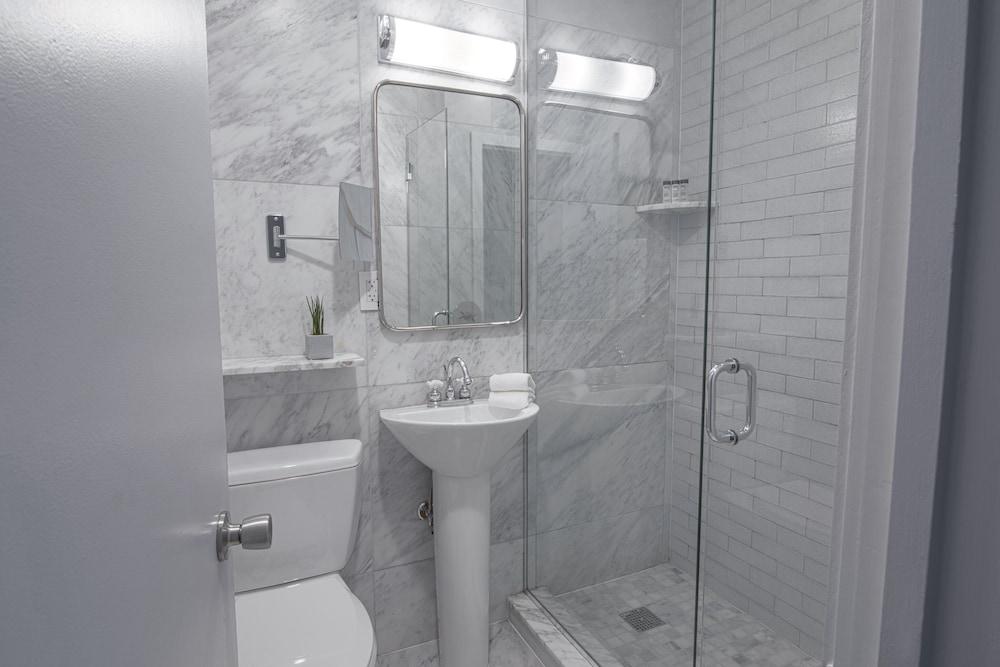 Hotel Belleclaire photo 64