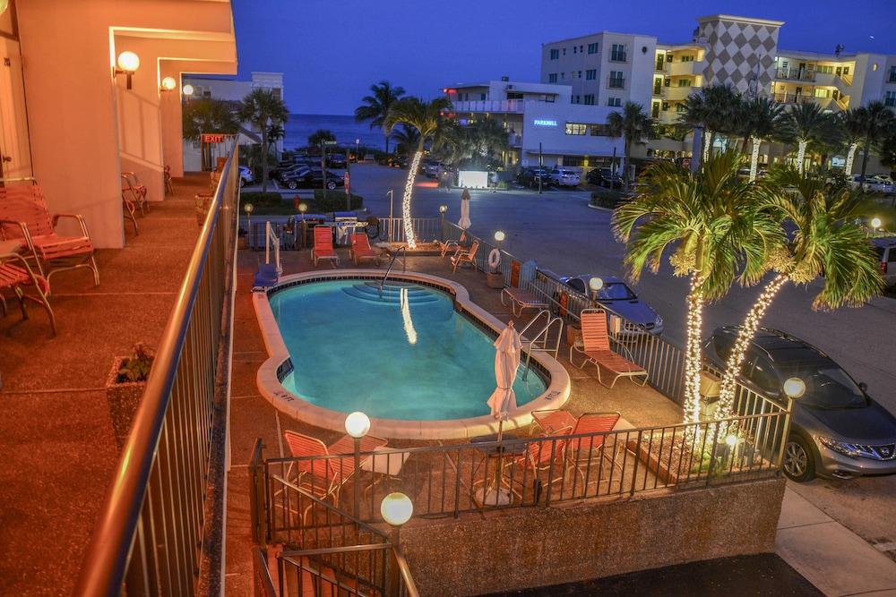 Sea Cliff Motel photo 12