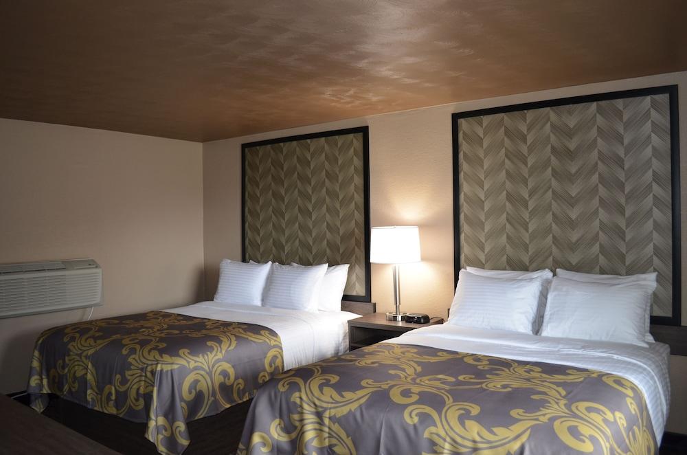 AArya Hotel By Niagara Fashion Outlets photo 7