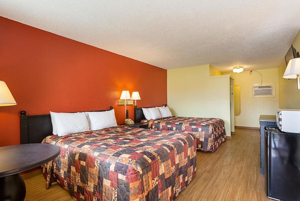 Rodeway Inn Roswell West photo 7