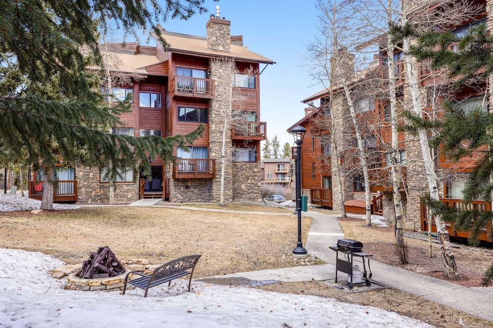 Pine Ridge Condominiums photo 77
